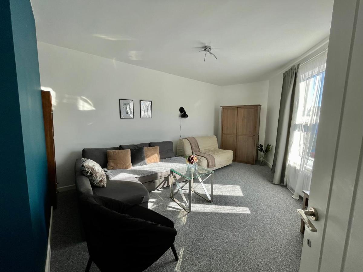 The Corner House - Modern Chesterfield Town Centre Apartments Exterior photo
